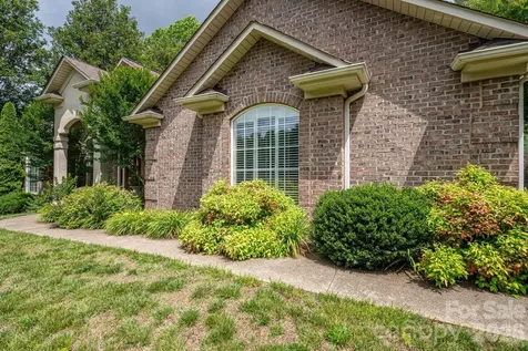 116 28th Avenue NW Hickory NC 28601
