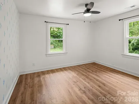 205 Old Fort Road Fairview NC 28730