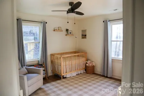 205 Old Fort Road Fairview NC 28730