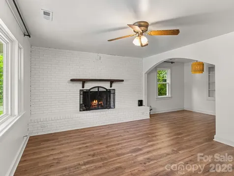 205 Old Fort Road Fairview NC 28730