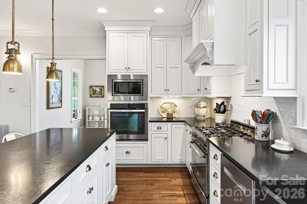 30 Water Hill Way Fletcher NC 28732