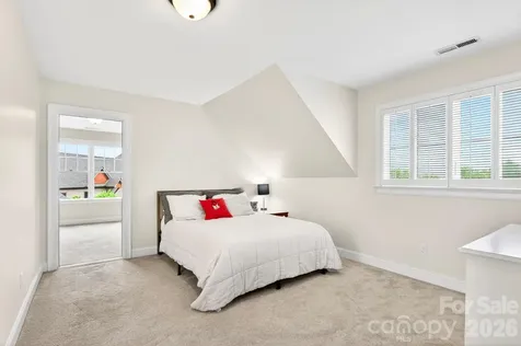 30 Water Hill Way Fletcher NC 28732