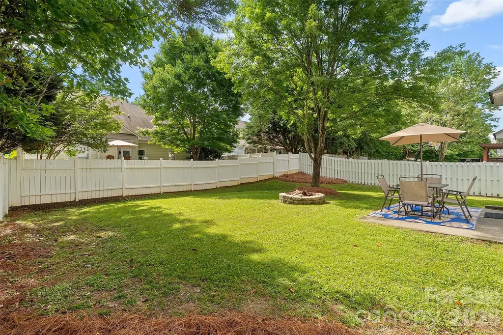 19300 Kanawha Drive Cornelius NC 28031
