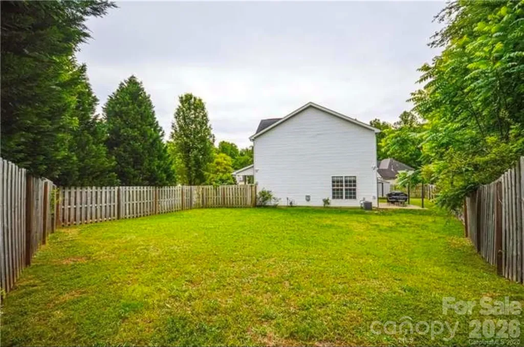 9025 Davis Crossing Court Charlotte NC 28269