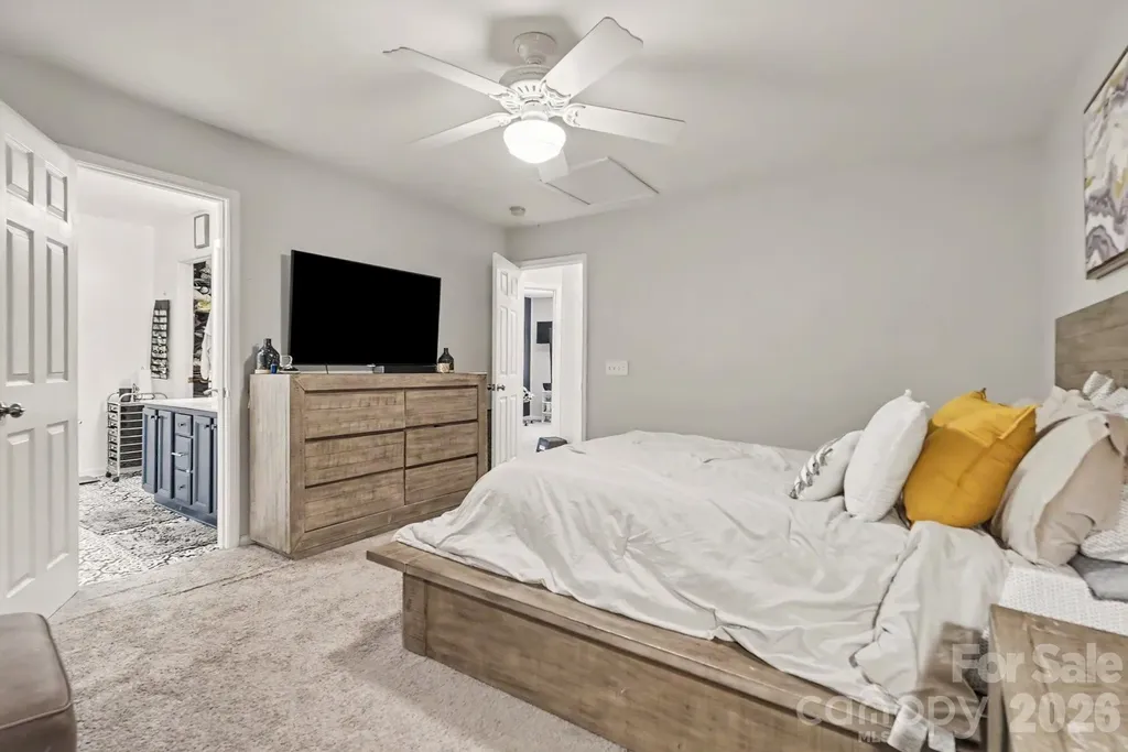 9025 Davis Crossing Court Charlotte NC 28269
