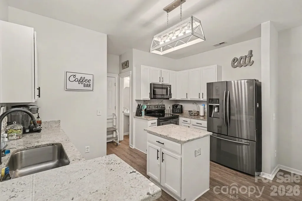 9025 Davis Crossing Court Charlotte NC 28269