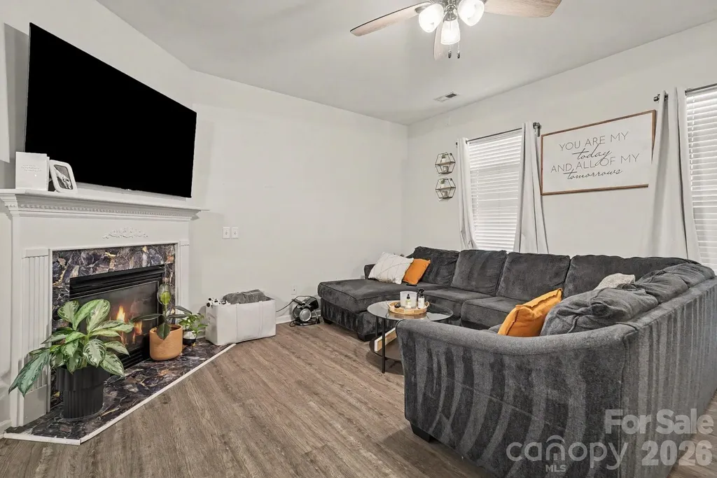 9025 Davis Crossing Court Charlotte NC 28269