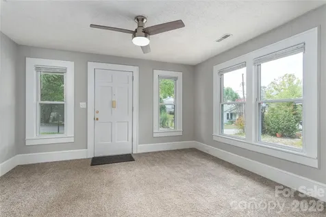 23 Jarrett Street Asheville NC 28806