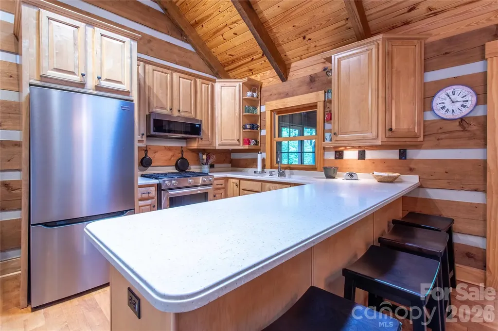 82 Sky Vista Lane Hendersonville NC 28792