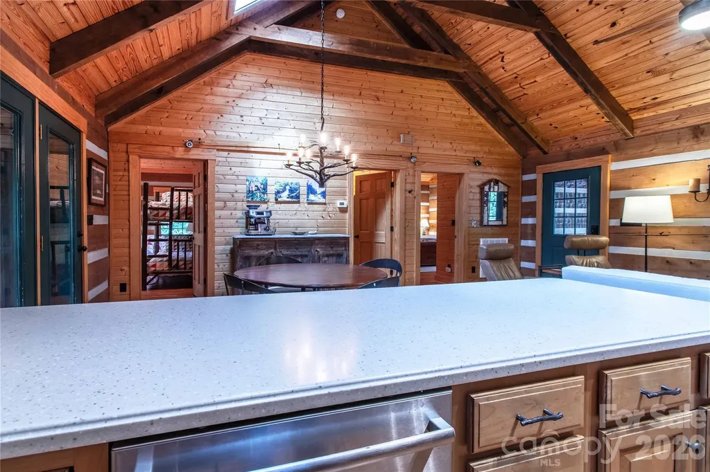 82 Sky Vista Lane Hendersonville NC 28792