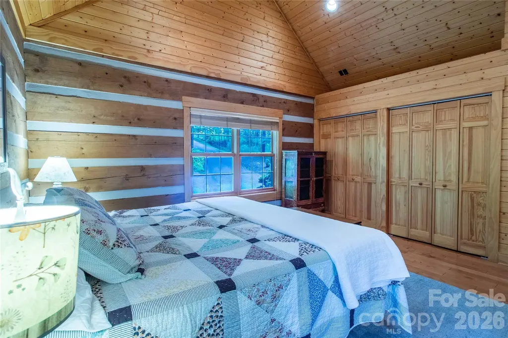 82 Sky Vista Lane Hendersonville NC 28792