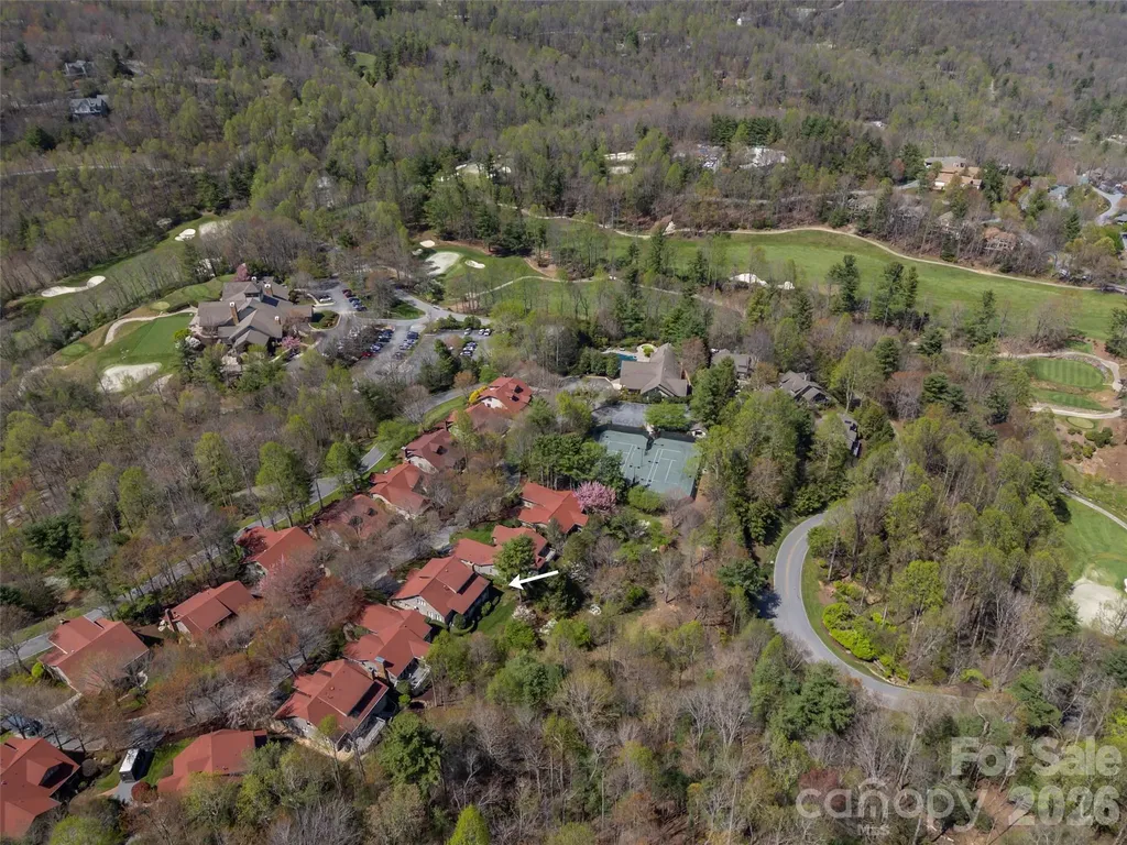 19 Lacoste Drive Hendersonville NC 28739