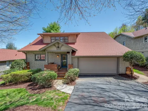 19 Lacoste Drive Hendersonville NC 28739