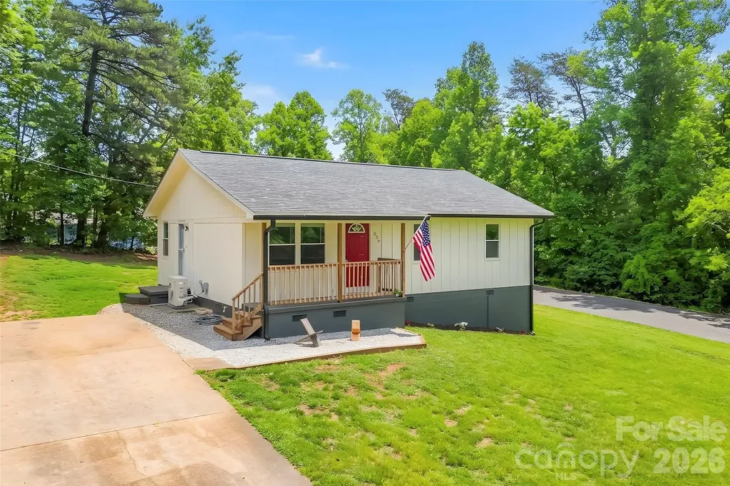 825 S Creek Road Nebo NC 28761
