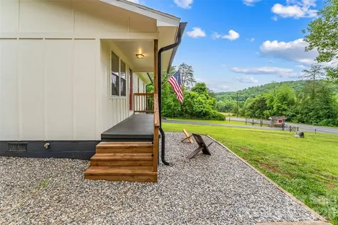 825 S Creek Road Nebo NC 28761