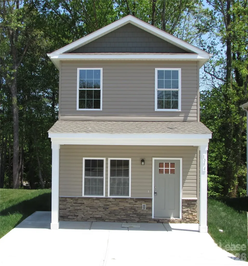 1094 20th Street NE Hickory NC 28601