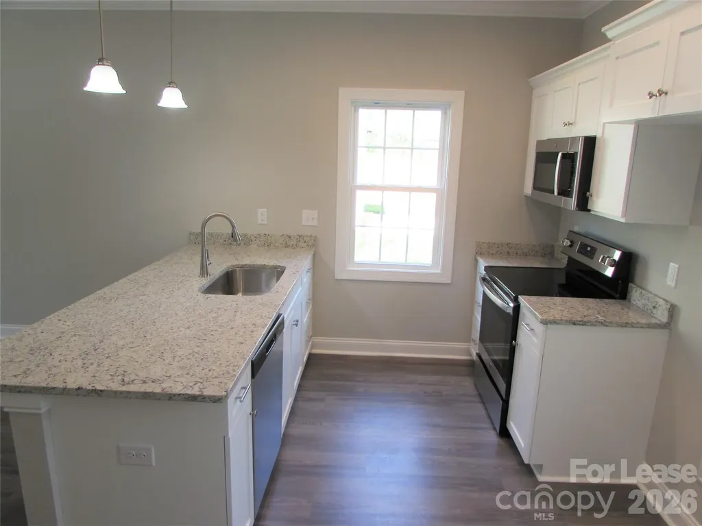 1094 20th Street NE Hickory NC 28601