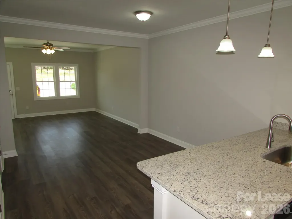 1094 20th Street NE Hickory NC 28601