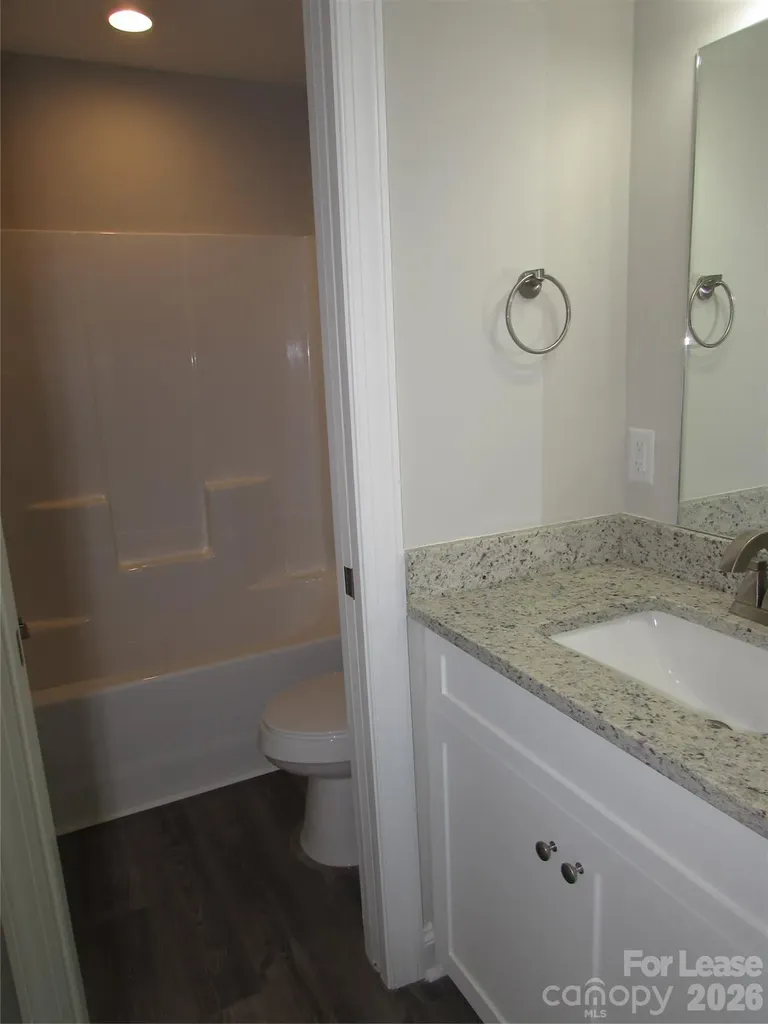1094 20th Street NE Hickory NC 28601