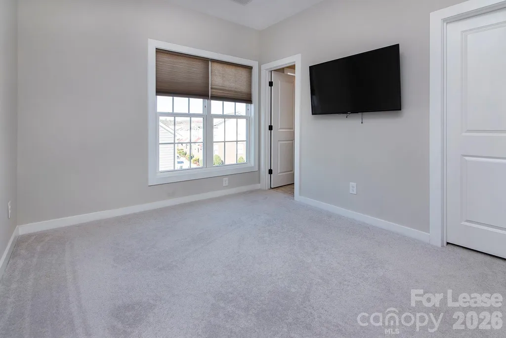 9428 Kings Parade Boulevard Charlotte NC 28273
