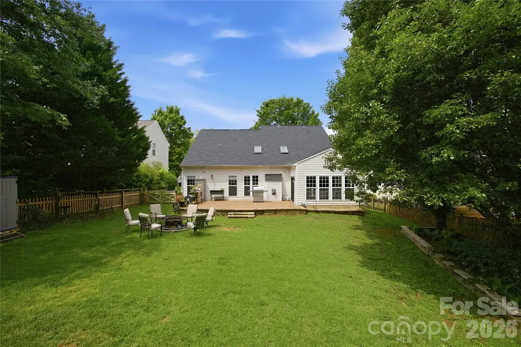 10010 Spring Park Drive Charlotte NC 28269