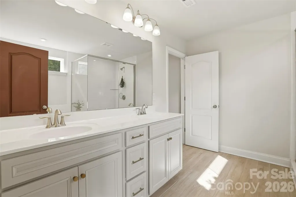 11511 Oakhampton Way Matthews NC 28105