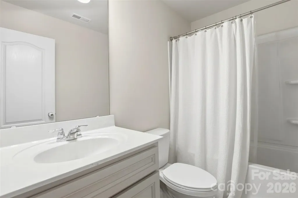 11511 Oakhampton Way Matthews NC 28105