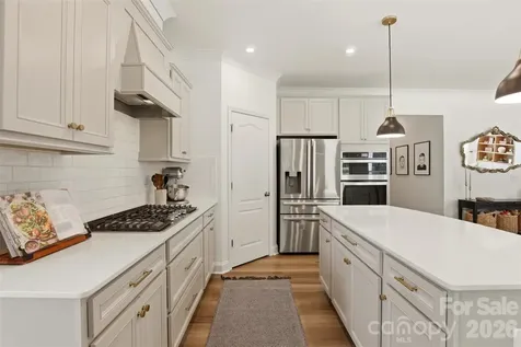 11511 Oakhampton Way Matthews NC 28105