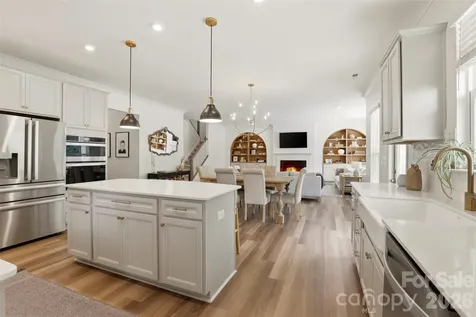 11511 Oakhampton Way Matthews NC 28105
