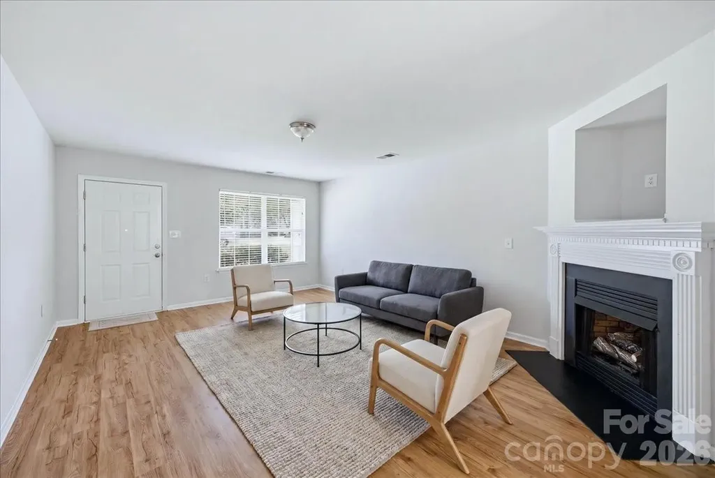7143 Wandering Creek Drive Charlotte NC 28216