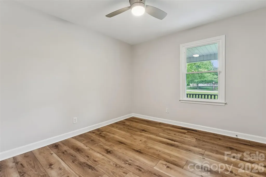 615 W 5th Street Landis NC 28088