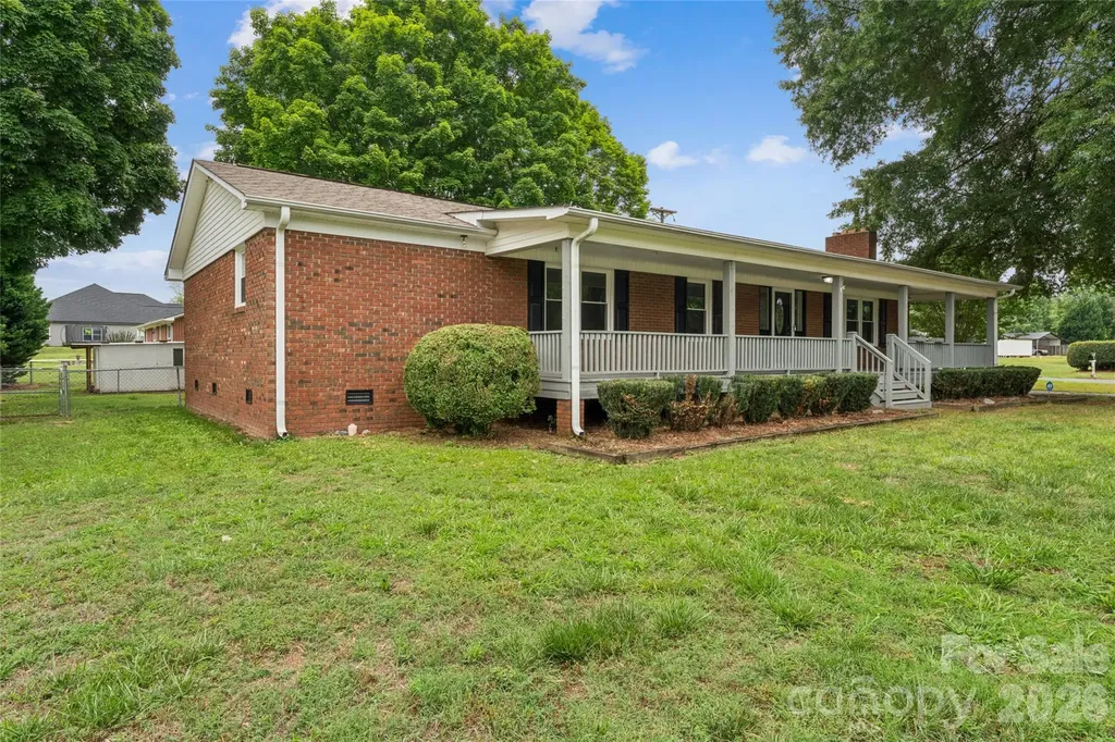 615 W 5th Street Landis NC 28088