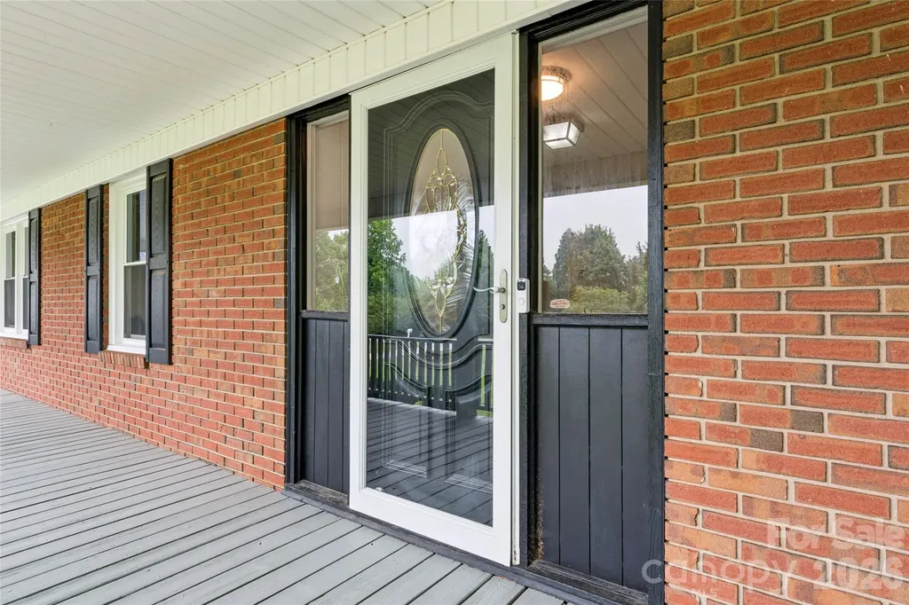 615 W 5th Street Landis NC 28088