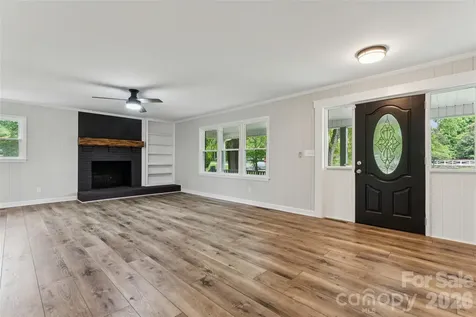 615 W 5th Street Landis NC 28088