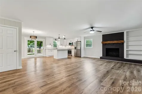 615 W 5th Street Landis NC 28088