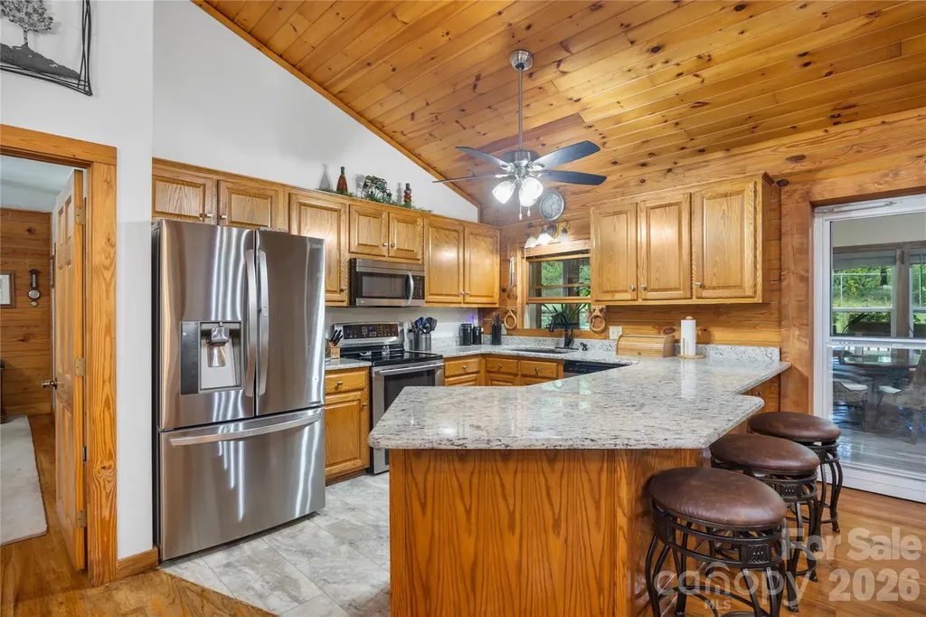 214 Harbor Ridge Drive Connelly Springs NC 28612