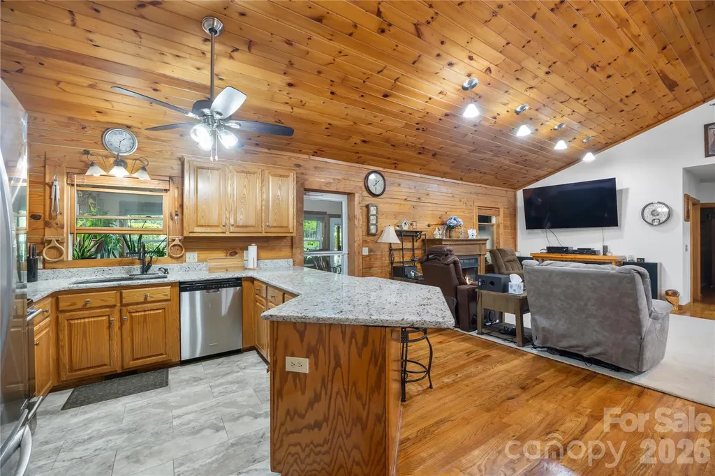 214 Harbor Ridge Drive Connelly Springs NC 28612