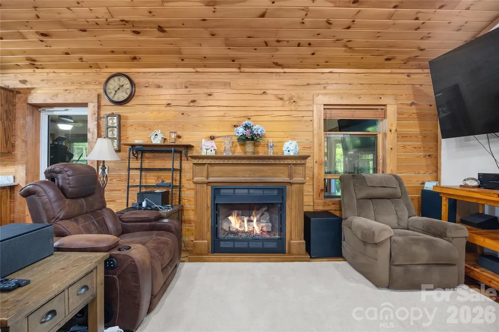 214 Harbor Ridge Drive Connelly Springs NC 28612