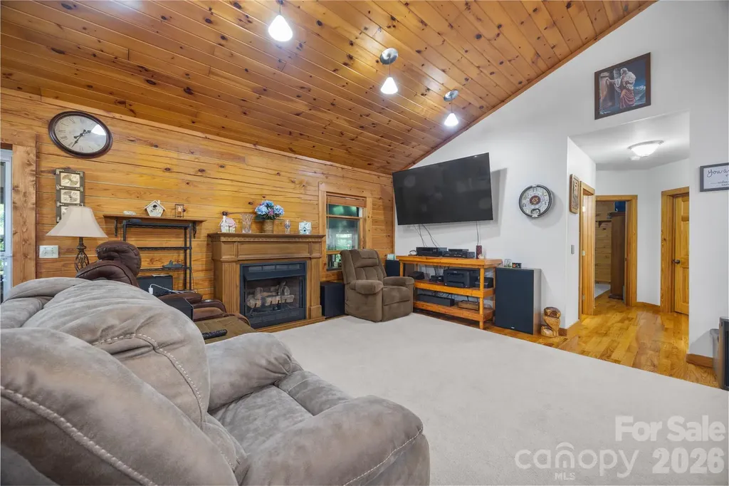 214 Harbor Ridge Drive Connelly Springs NC 28612