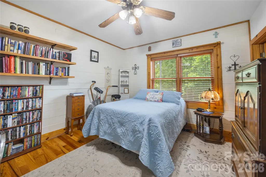 214 Harbor Ridge Drive Connelly Springs NC 28612