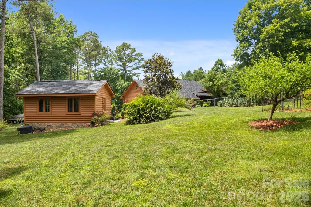 214 Harbor Ridge Drive Connelly Springs NC 28612