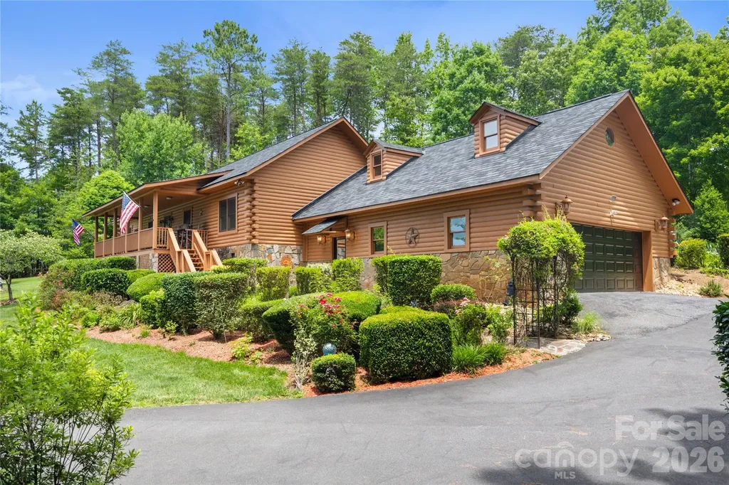 214 Harbor Ridge Drive Connelly Springs NC 28612