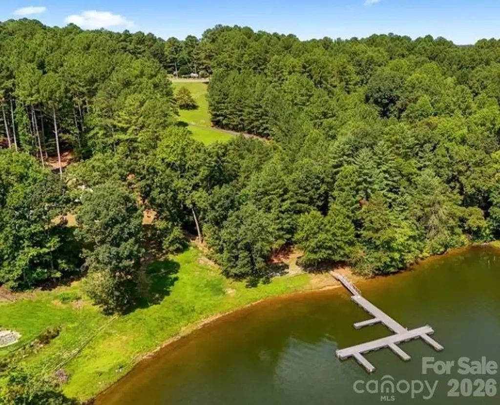214 Harbor Ridge Drive Connelly Springs NC 28612