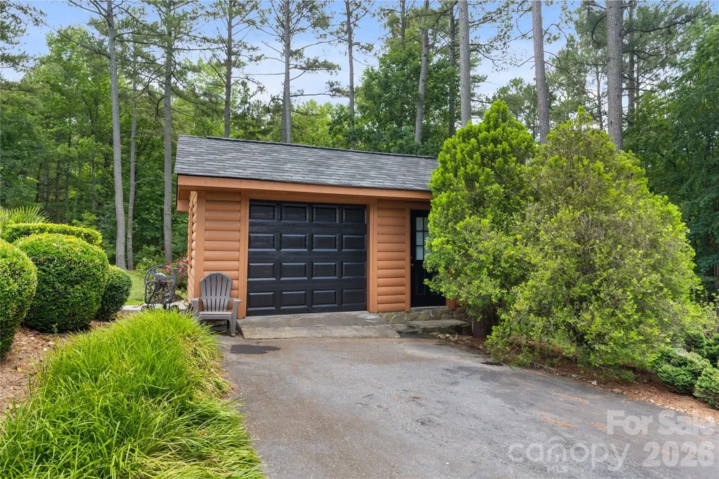 214 Harbor Ridge Drive Connelly Springs NC 28612