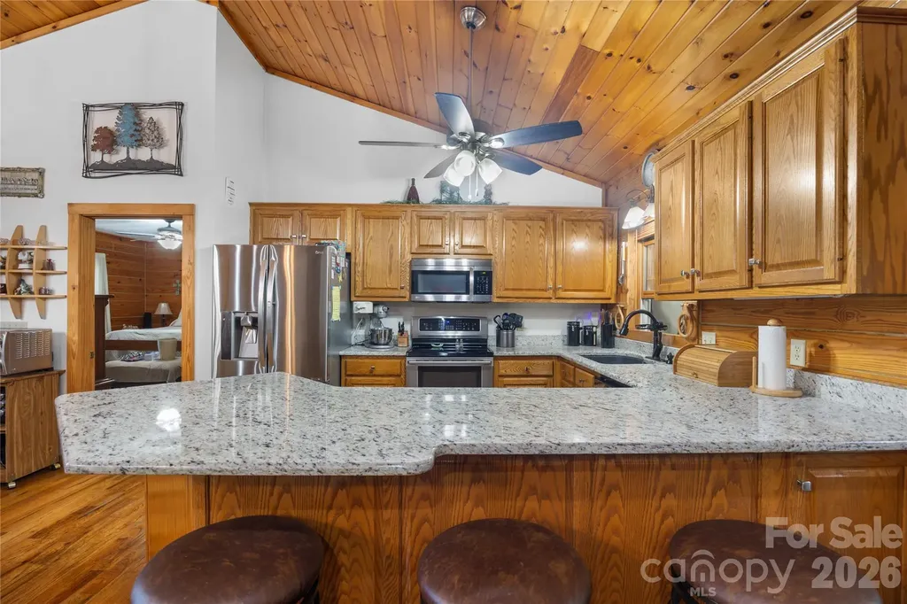 214 Harbor Ridge Drive Connelly Springs NC 28612