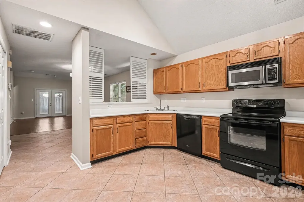 8929 Scotch Heather Way Charlotte NC 28277