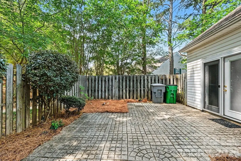 8929 Scotch Heather Way Charlotte NC 28277