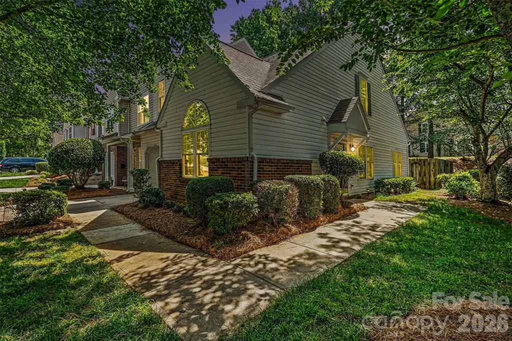 8929 Scotch Heather Way Charlotte NC 28277