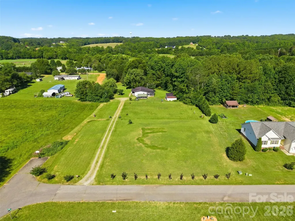 1604 Sugarfarm Road Catawba NC 28609