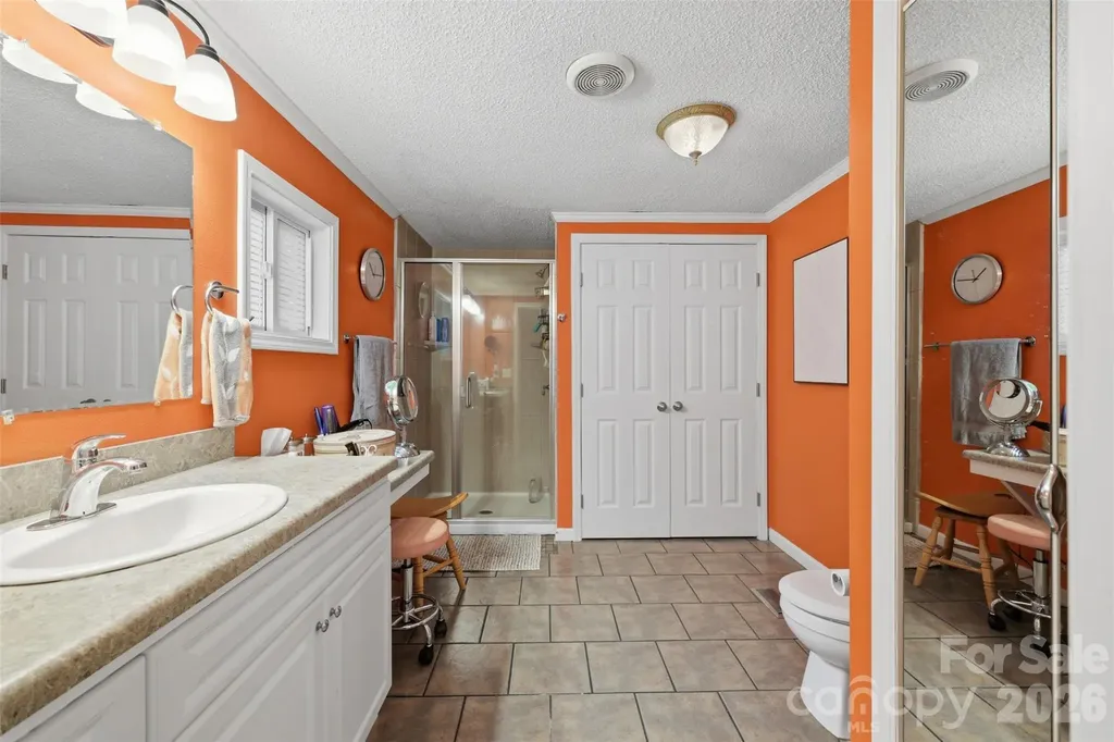 1604 Sugarfarm Road Catawba NC 28609
